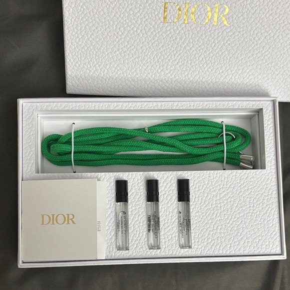 Dior Exclusive Fan Gift Set - NEW - Picture 6 of 13